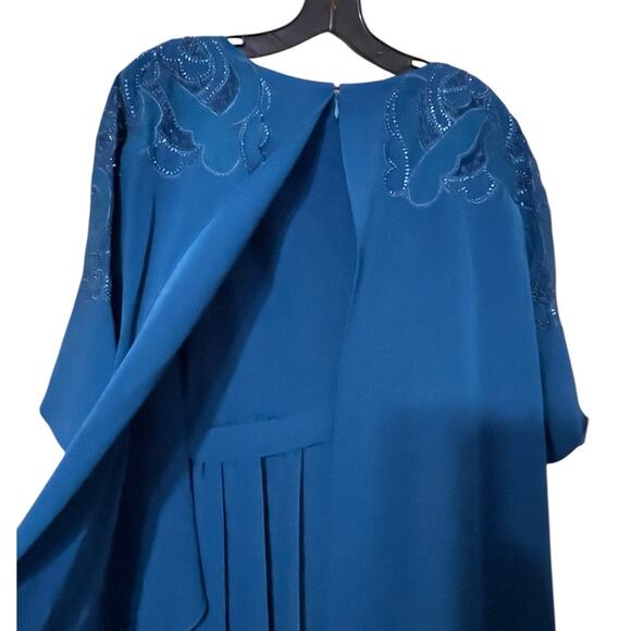Sachin & Babi Size 4 NWT Moroccan Blue Crepe Embroidered Wren Cape Maxi Gown - Picture 9 of 11